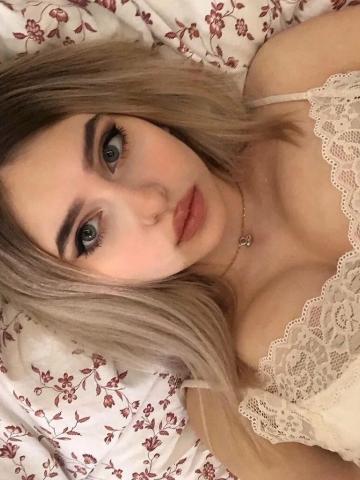 Моника Знойная фото 2